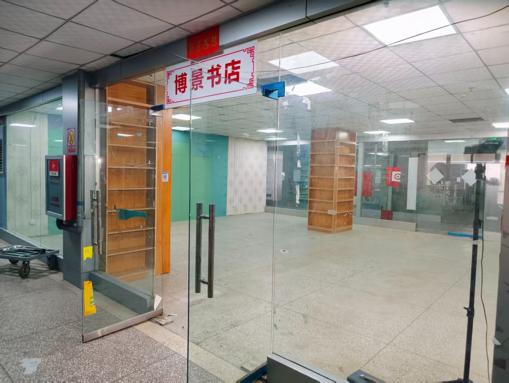 解坡一街AI浪潮已至，优质企业抢先布局